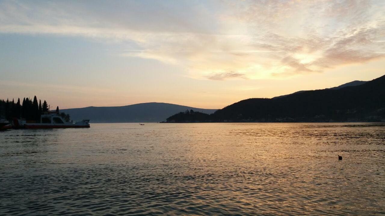 House By The Sea Villa Tivat Dış mekan fotoğraf